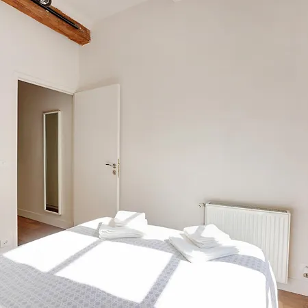 Charming Saint Germain